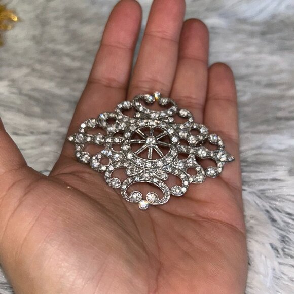 Vintage Monet Silver Tone Clear Rhinestone Lacy Filigree 2.75" Brooch - Picture 9 of 12